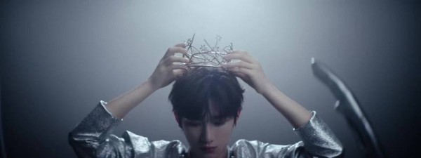 加冠概念影像丁程鑫单人cut 这是我们星星国的王子殿下