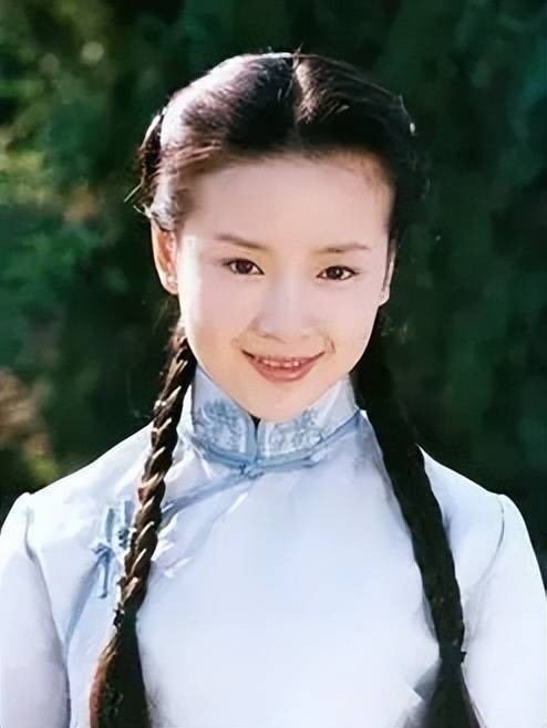 13年后董洁潘粤明命运大不同，身家过亿与韩红预言相符，揭开真相