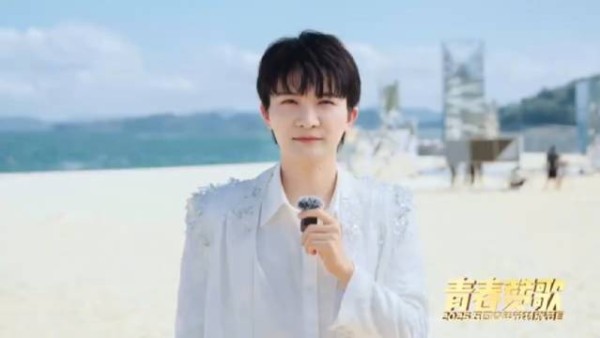 不允许有人还没看到这么有活力的深深@卡布叻_周深 !