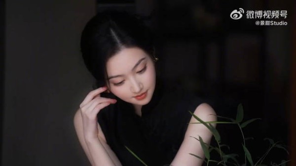 谁看完景甜这一套不说一句好美！