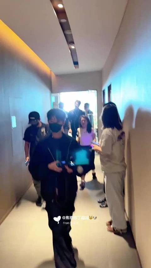 啊啊啊下班路被刘宇宁生图直接鲨疯!