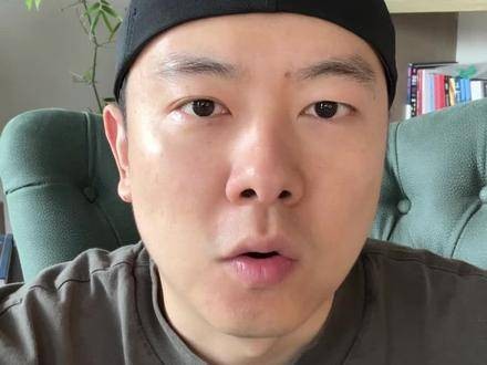 黄杨钿甜天价耳环与李凯馨录音风波引关注