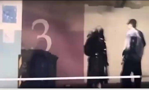 网传王楚钦与美娜同出入停车场