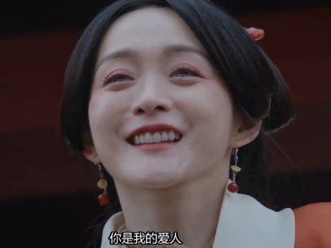 这才是正常的剧情:不像其他的剧,不管多远都能接到跳楼的女主!