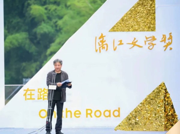流量时代，如何让更多“刘楚昕们”被看见