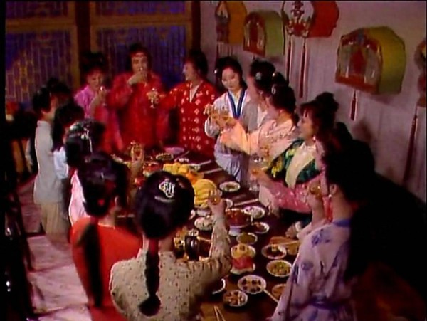 红楼梦：晴雯又懒又叼，凭什么天降神才、为补雀金裘的唯一高手？