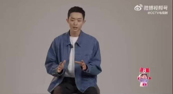白宇帆新剧追车戏码上演双腿追四轮
