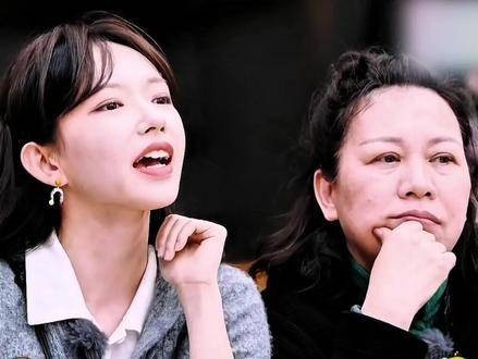 黄圣依:离婚之后理所当然需要支付抚养费