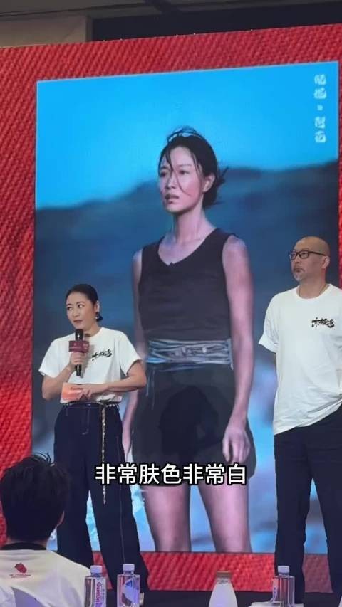 东极岛主演透露，倪妮的体脂率比朱一龙吴磊还要低，为了角色天天健身
