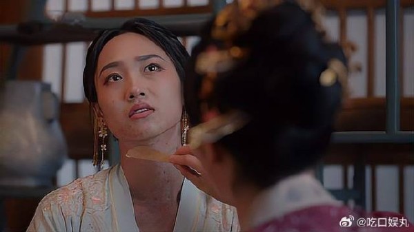 姨母想陷害大小姐,怎料亲女儿为出风头,让她功亏一篑