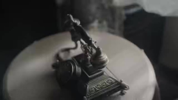 张佳宁《潜渊》飙戏，推车飞奔演绎谢念慈救梁朔