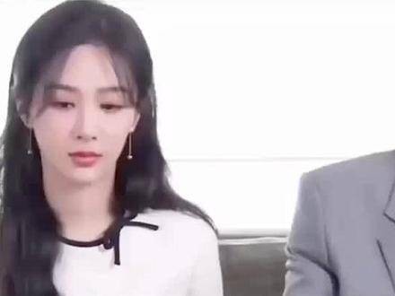 杨紫张艺兴官宣恋情