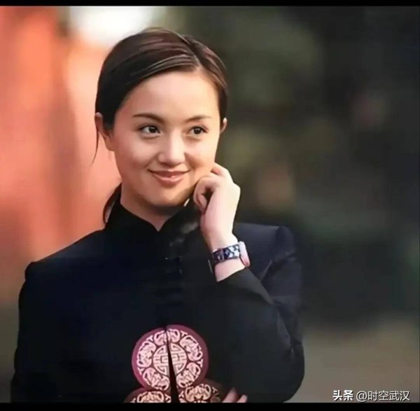 残月映古今，生死难寻踪