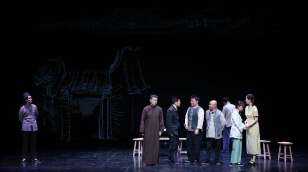 一部曲艺舞台剧重构老舍五部经典，《小羊圈胡同》铺展北平百姓生活画卷
