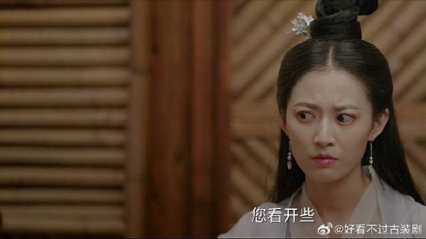 彤云让音楼委屈点,音楼还想携资远遁,幻想被男模伺候