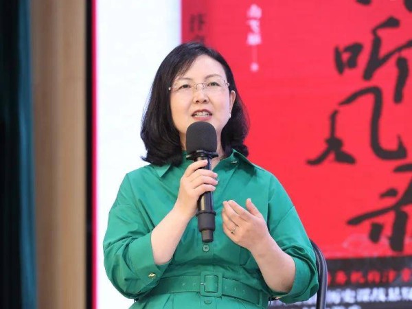 河南作家南飞雁《汴京听风录》新书首发