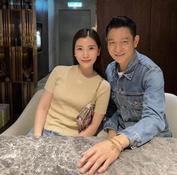 刘德华妻子的表妹怀上第三胎，称是送给丈夫40岁生日礼物