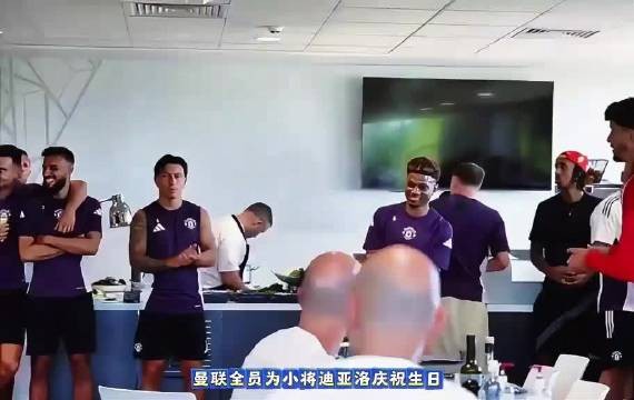为迪亚洛庆生画面，团宠这一块必须拉满