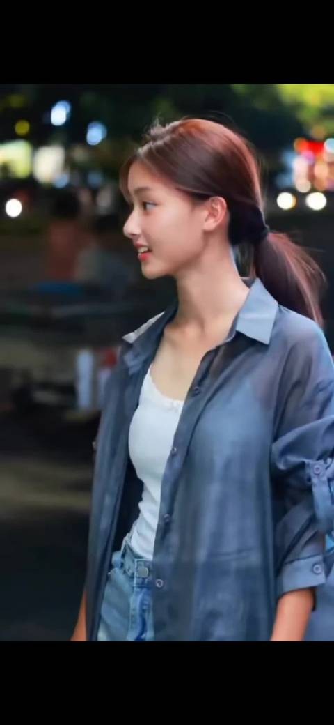 河南15岁神颜素人女孩，神似张柏芝与杨颖的结合体，于正喊话求联系！