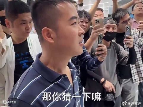 眼里没一丝杂念全是欲望