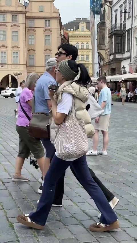 花少7路透,帅哥美女们回国啦! 那英