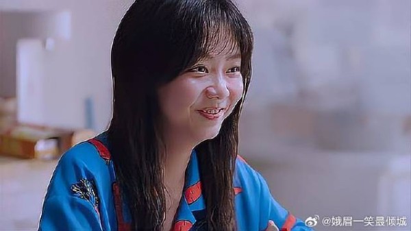 子秋尖尖太甜腻，李爸看的发毛：你俩处对象了？