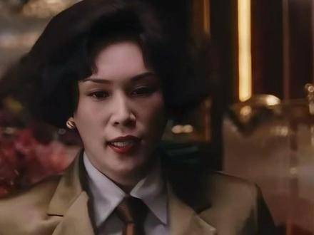 佟晨洁为演《繁花》潘经理调整走路方式