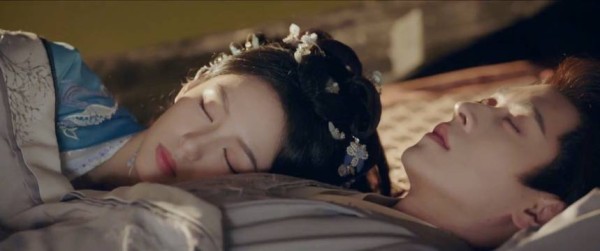 周也新剧《锦月如歌》花絮曝光,枕丞磊胳膊获纵容