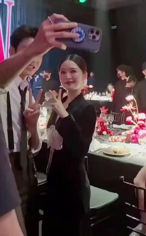 龚俊李沁花少姐弟重聚