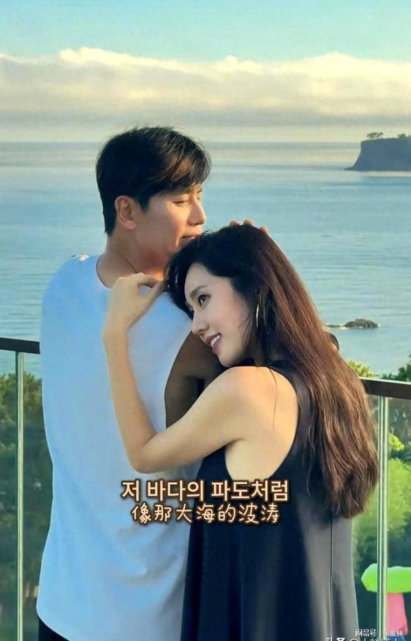 秋瓷炫于晓光晒吻照，晓光买香奈儿包宠妻，相互喂饭，甜的拉丝