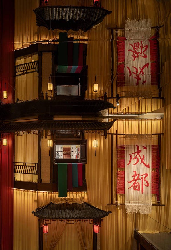 激活文旅消费“破圈”密码 成都蜀锦织绣博物馆火爆“出圈”