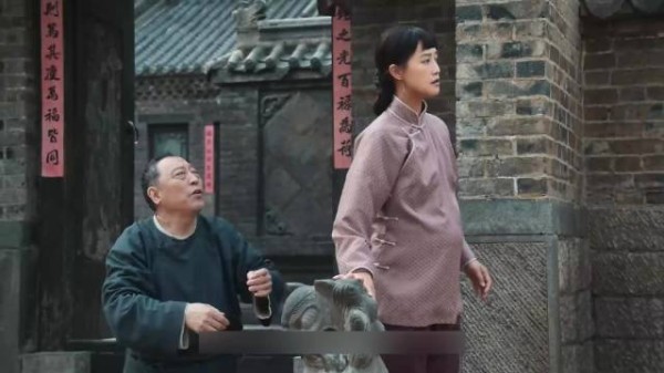 生万物反派腻味回归，宁可金参军费文典牺牲