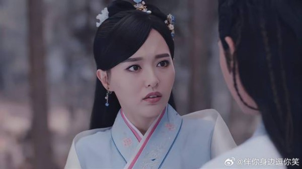 未央嘴硬不爱 拓跋浚知道她心思，偷偷亲她