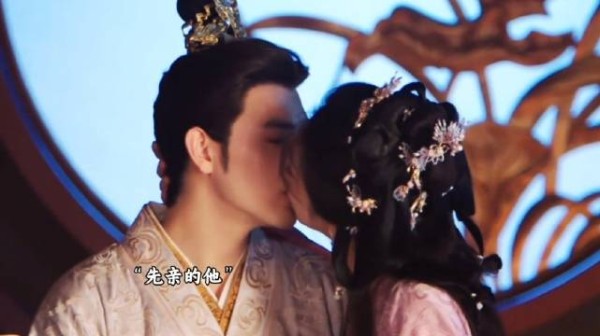 司马焦真的好宠廖停雁,在她面前不是皇帝只是夫君