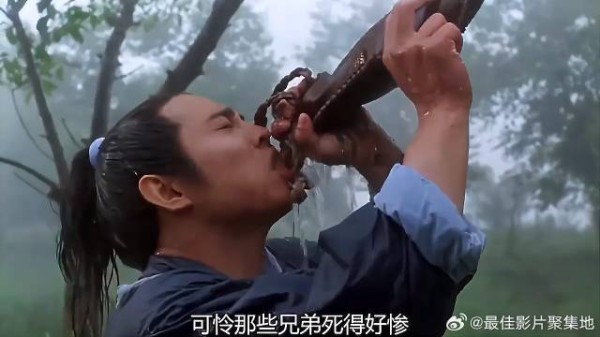 君宝才是最惨的,被最信任的兄弟钱小豪出卖,太难受了