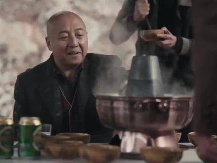 吃顿火锅也太刺激了吧，吃一次肉就爆炸一次