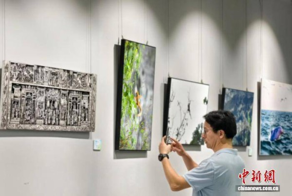 中国东盟命运共同体主题影像作品巡展南京开幕
