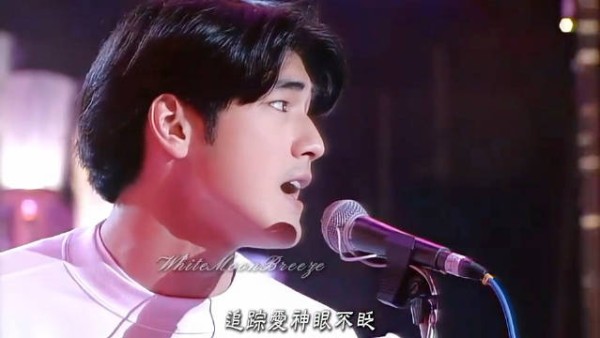 星光熠熠，‌以前港星真的是全能！都唱的好好听啊！