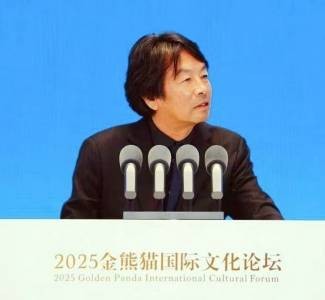 建议外国朋友到成都街头吃蹄花