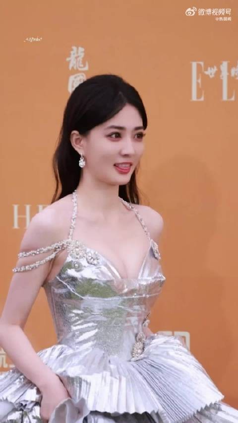 徐璐好大好白好美
