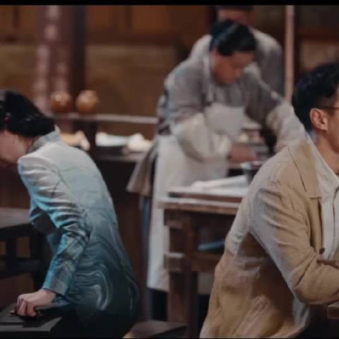 褚韶华闻知秋程辉默契互动引热议