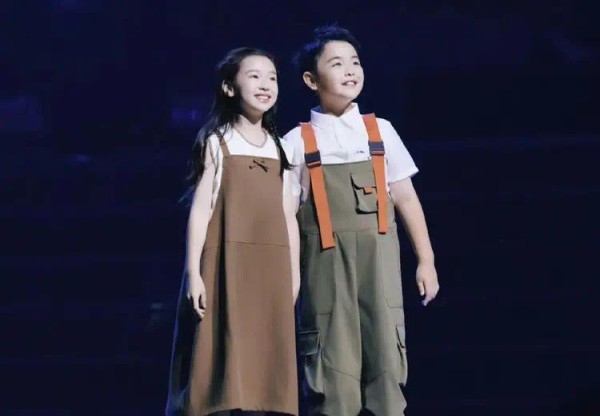 林心如回应与陈妍希陈晓结亲家，高情商回复值得新手父母学习