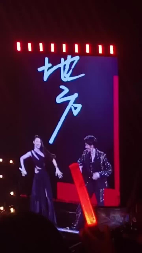 王力宏演唱会嘉宾单依纯