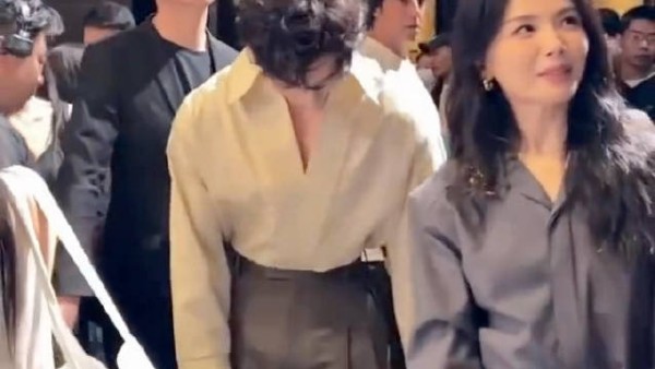 哇塞！刘涛女儿居然马上要读大学了，时间过的好快啊
