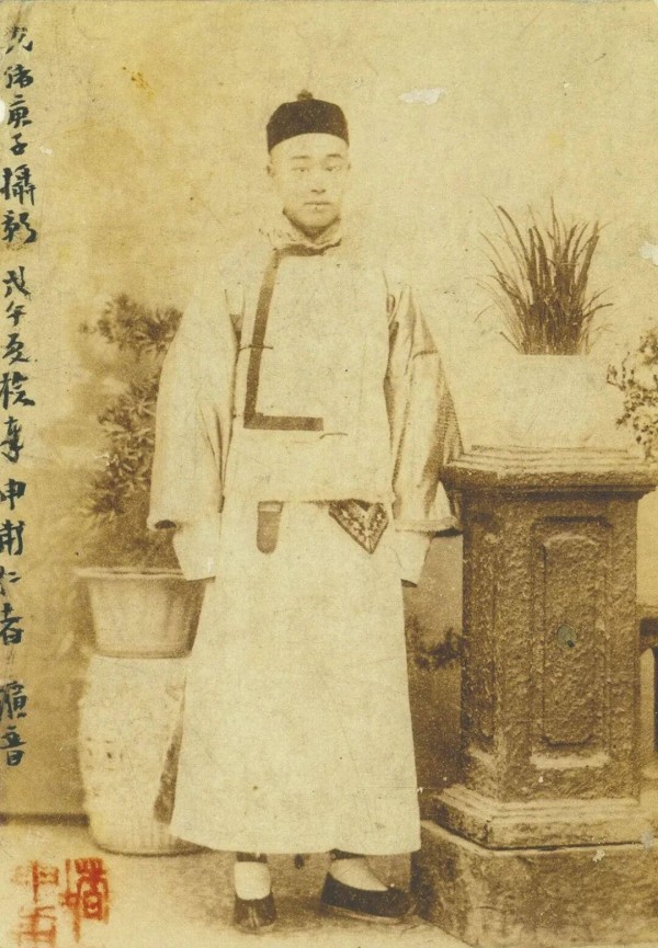 南京首次大规模展出弘一法师墨宝