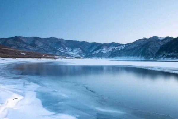 青年舞蹈家举办个人专场演出大获成功