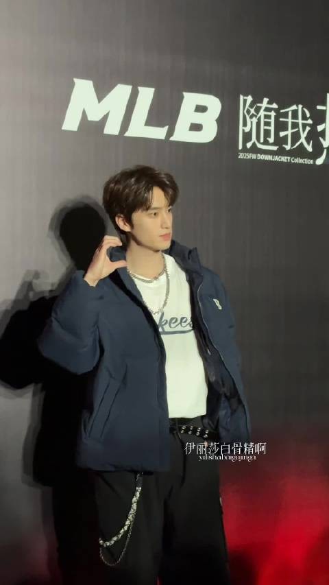 张康乐上海线下活动，真的是好忙的饭撒营业，有求必应啊