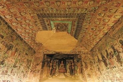 洞察莫高窟千年 敦煌文化艺术公益展在上海启幕
