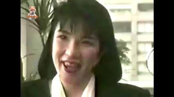 高市早苗30年前广告曝光 网友惊呼:年轻时太可爱了