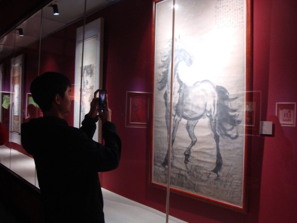 成都宝光寺徐悲鸿画展:纪念抗战岁月里的烽火丹青